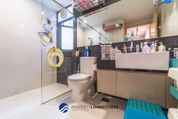 Esparina Residences (D19), Condominium #203225241